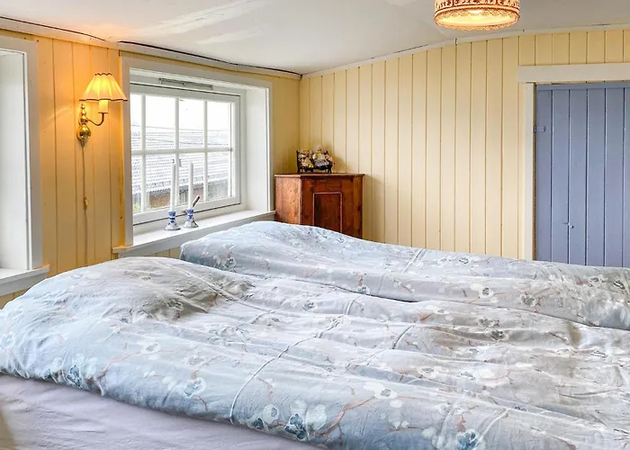 Stunning In With Kitchen * Ålesund