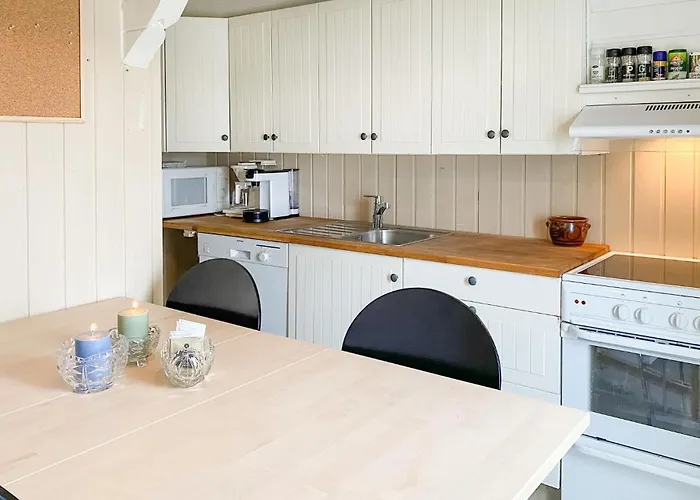 Feriehus Stunning In With Kitchen