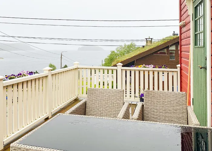 Stunning In With Kitchen Feriehus
